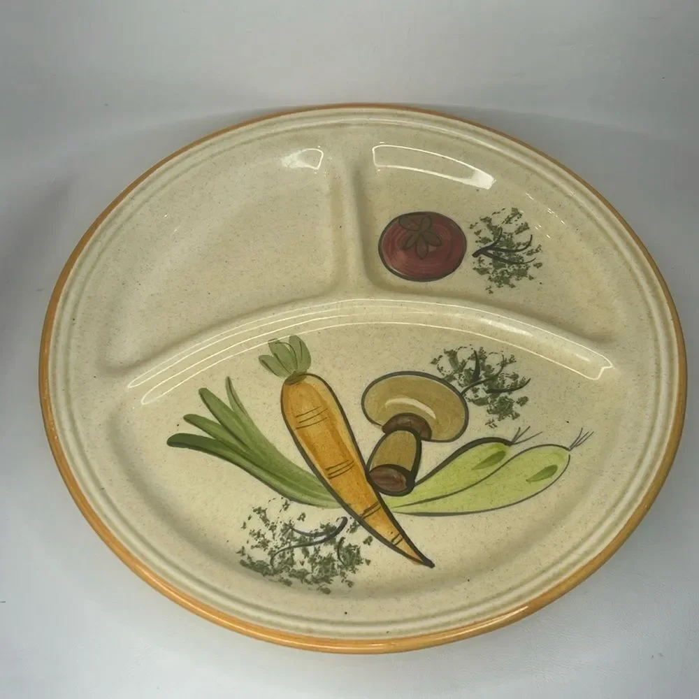 Los Angeles Potteries USA 3 Section Divided Plate Heavy Ceramic Orange Green Red